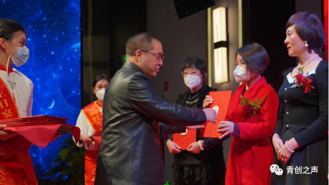 网宴平台与实体商家(首届)签约对接会在昆明召开 网宴平台与实体商家(首届)签约对接会在昆明召开