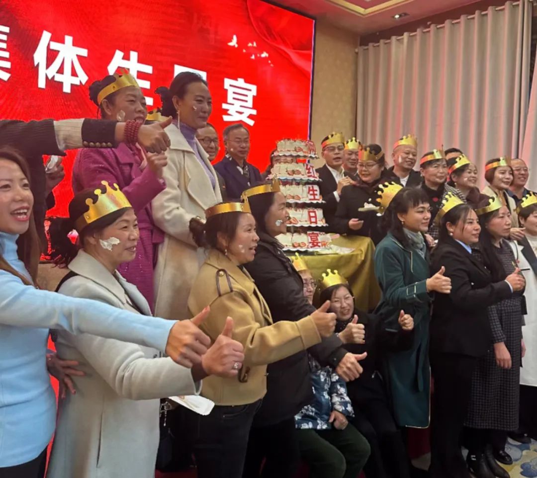 网宴骨干运营团队内训暨“生日体验官”模式落地启动 网宴骨干运营团队内训暨“生日体验官”模式落地启动